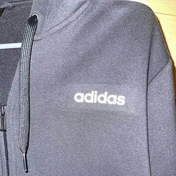 Adidas jacket - Picture 2 of 6